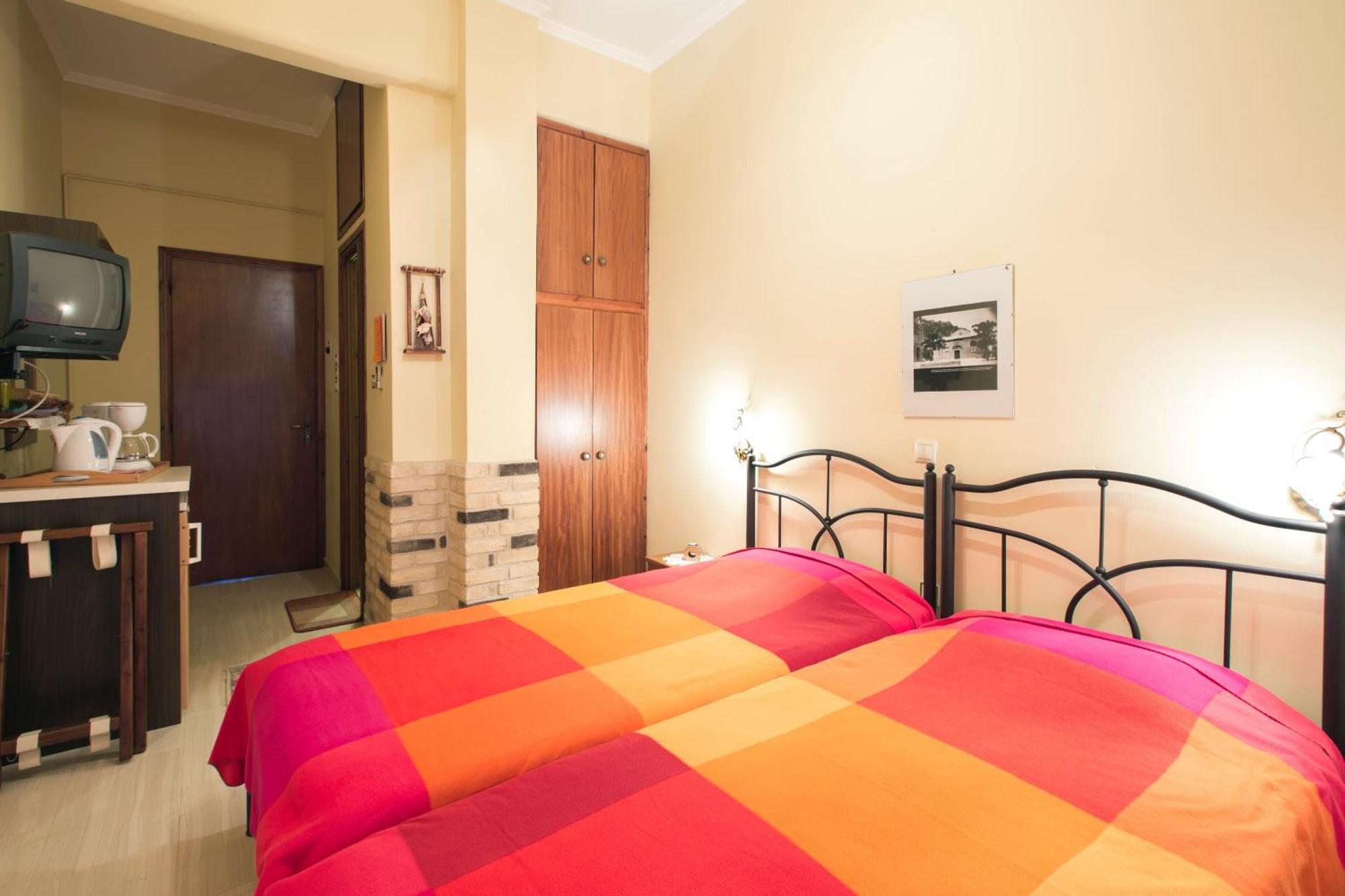 Mpalkoni Sti Monemvasia Chambre photo